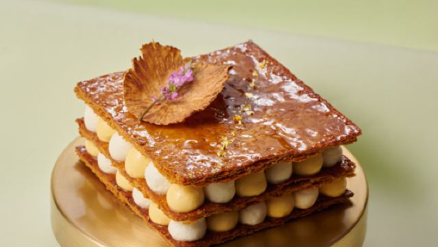 [15% 할인] 합호 호텔 | 로비 카페 | 서양 과자점 Patisserie | 정교한 케이크 | 무료 초콜릿 플라크 | 테이크아웃