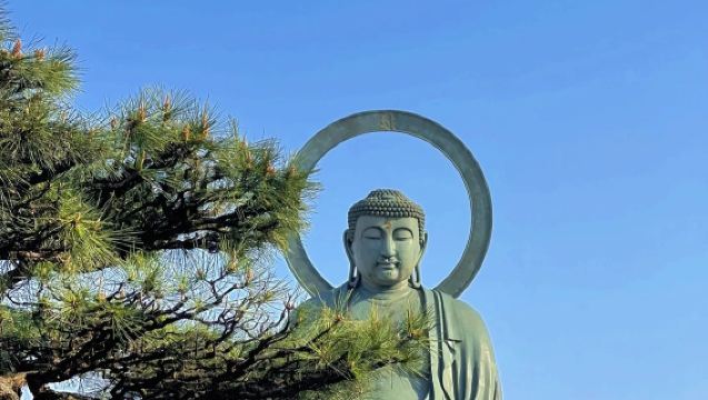 金澤出發（雨晴海岸-高岡大佛-瑞龍寺-玻璃美術館-兼六園）