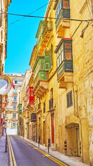 1-day tour to St. John's Co-Cathedral, Old Mint Street, Mdina Old City Fortress and Popeye Village