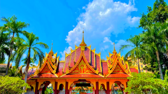 Xishuangbanna travel photo shoot 1-day tour | Choose between Manting or Gaozhuang scenes, makeup, styling, and follow-up shooting all included