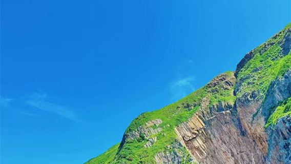 Excursion en bateau pour admirer le Géoparc mondial de Hong Kong : Île de Kiu Tsui + Quatre grottes célèbres de Tung Hai + Po Pin Chau