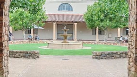 Stellenbosch, Franschhoek and Babylonstoren Wine Tour