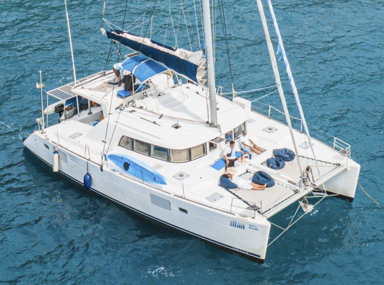 Noleggio barche a Phuket, Thailandia - Noleggio catamarano a vela per snorkeling e pesca alle isole Coral, Racha, Honeymoon e Koh Khai