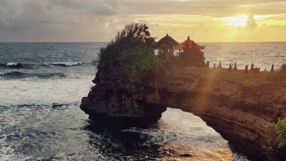 Scenic Ubud and Tanah Lot Private Tour