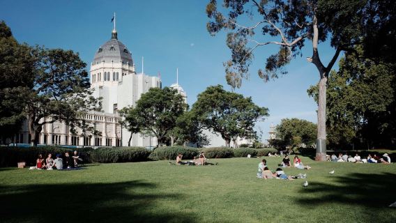 澳洲墨爾本卡爾頓花園+莫寧頓半島+莫寧頓半島溫泉一日遊