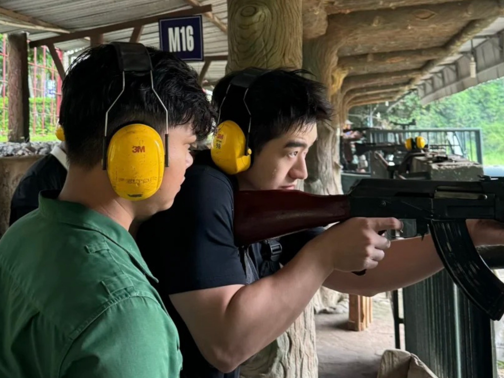 Ho Chi Minh + tour di un giorno ai Tunnel di Cu Chi [Ufficio postale centrale di Saigon + esperienza di tiro con munizioni reali + pranzo]