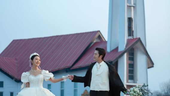 斯洛維尼亞皮蘭Trip Moments【旅行跟拍/婚紗寫真商業攝影/微電影宣傳片空拍/包車地陪翻譯】