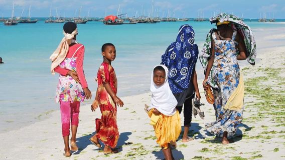 Zanzibar: Lawatan Sehari Pantai Pantai Selatan dengan Lawatan Gua Salaam