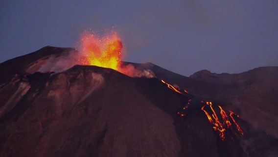 Da Lipari: Crociera Panarea e Stromboli con Soste