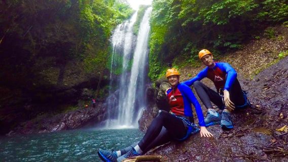Bali: Petualangan Canyoning di Air Terjun Aling