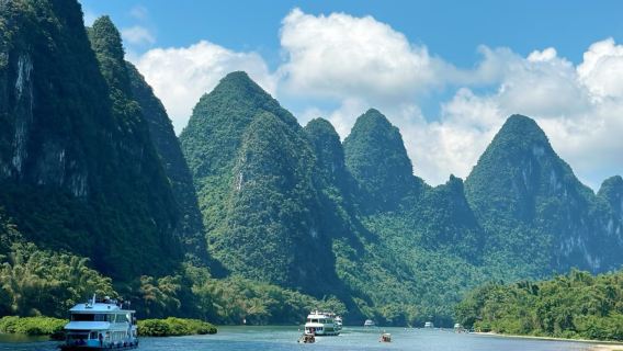 灕江風景名勝區四星遊輪+灕江楊堤竹筏+灕岸觀光車|沉浸式一江三遊