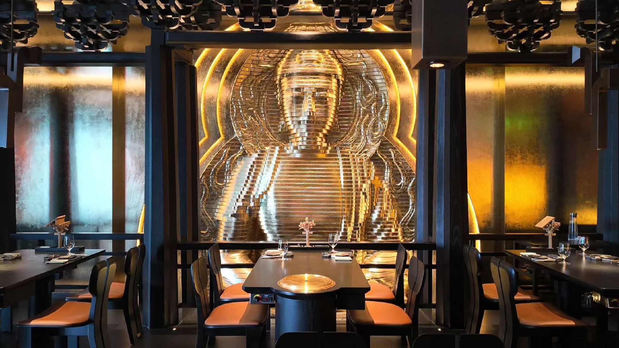 Shenzhen: Ancient Architecture Divine Painting Banquet (Experience Traditional Chinese Fantasy Realm + Immersive Sound Effects + Savor Chinese-style Tea Snacks)