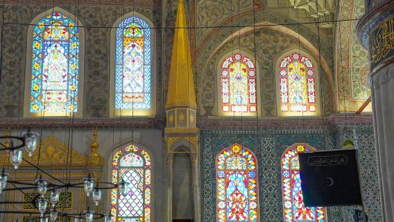 Istanbul: The Blue Mosque, Hagia Sophia and Basilica Cistern tour
