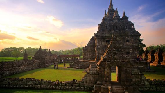 Tour di un giorno a Borobudur e Prambanan a Yogyakarta, Indonesia
