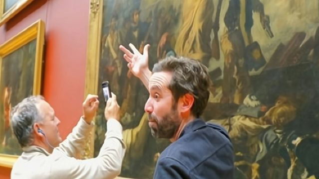 Louvre Museum: Dedicated Entry + Guided Tour