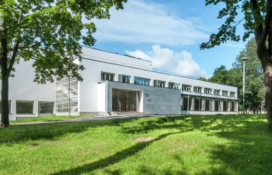 維堡城堡+維堡圖書館+維堡小鎮一日遊