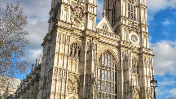 英國倫敦白金漢宮—大笨鐘—大英博物館—倫敦塔橋—泰晤士河