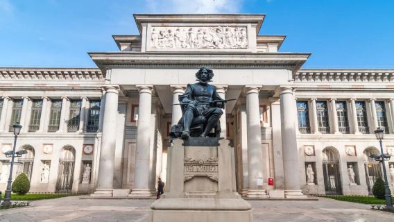 Tour di un giorno al Palazzo Reale di Madrid, Museo del Prado e passeggiata nel centro storico|include il biglietto d'ingresso con prenotazione