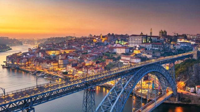 葡萄牙波多市區經典一日遊-行程可定制【中文專車-愜意舒適】