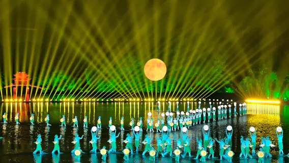 Impression West Lake Show Billetter: Varige minder fra Hangzhou - Privat Bil Valgfri