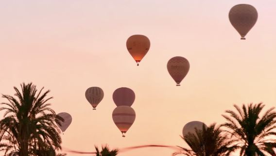 Oplev en luftballontur i Luxor, Egypten, se solopgangen og nyd udsigten over det egyptiske landskab [Valgfri første eller anden flyvning]