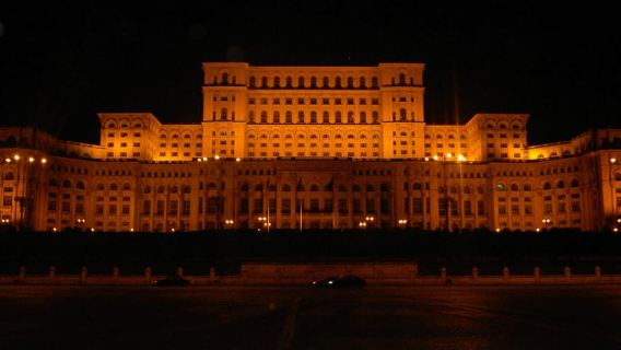 Bucharest: Palace of Parliament Tickets and Guided Tour
