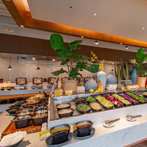 Ristorante sul fiume presso Golden Tulip Aparthotel Danshui - Buono pranzo o cena (+150 NT$ nei giorni festivi)