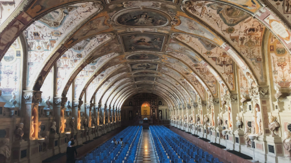 Deutsches Museum + Munich Residence + Nymphenburg Palace + Marienplatz + Hofbräuhaus