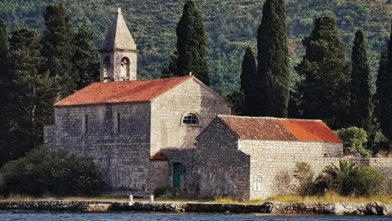 Kotor: Tur Santai 3 Jam ke Lady of the Rocks & Perast