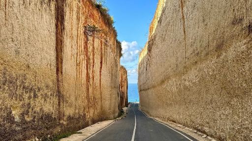 峇里島網紅懸崖公路+情人崖+金巴蘭日落/Kecak火舞一日遊 峇里島網紅懸崖公路+情人崖+金巴蘭日落/Kecak火舞一日遊
