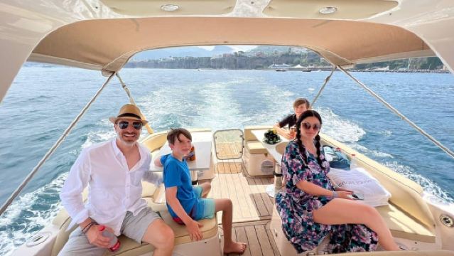 Capri Full Experience:Blue Grotto+Faraglioni Swim+City Visit