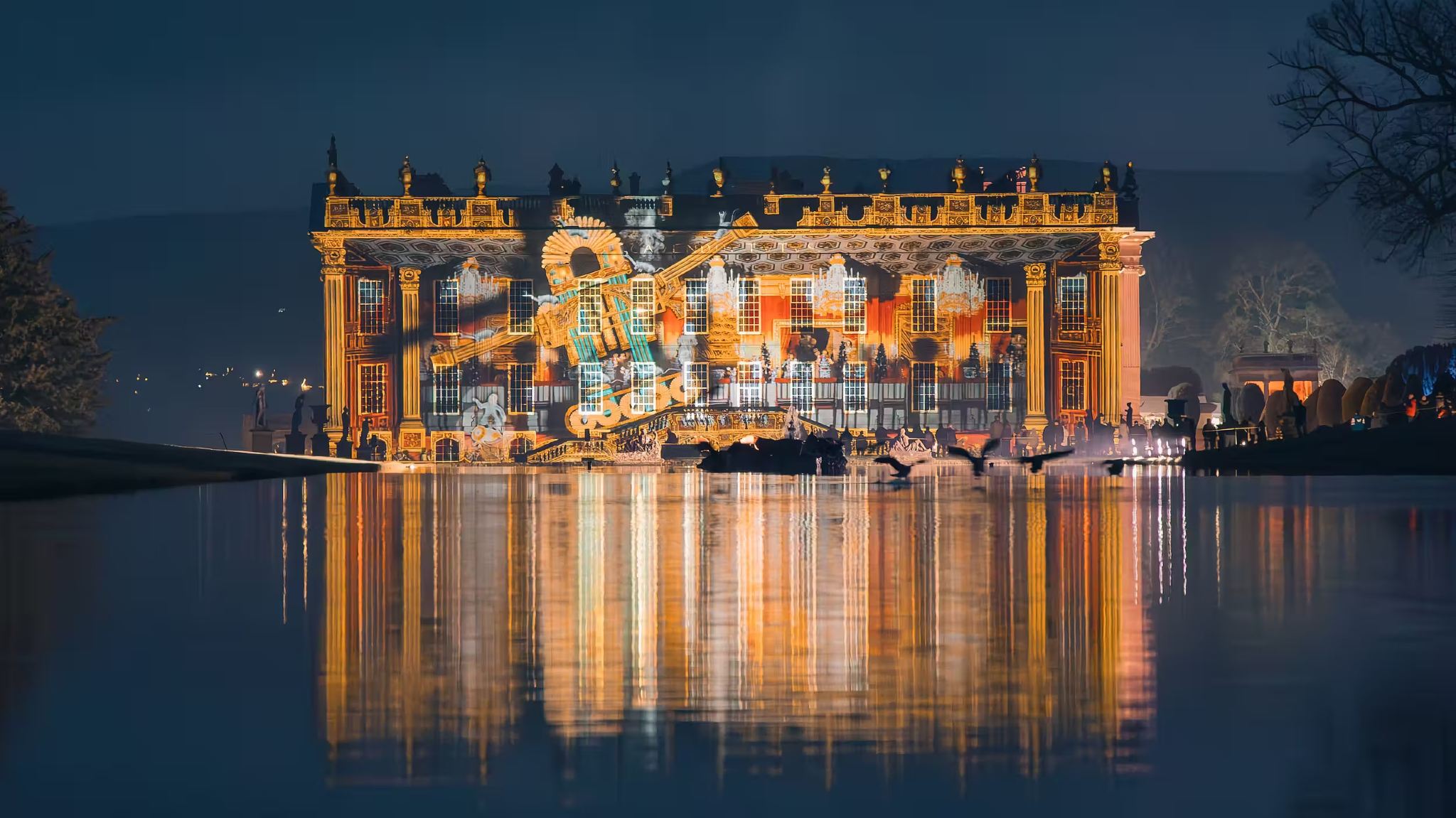 英國伯明翰出發茶茨沃斯莊園一日遊包車遊