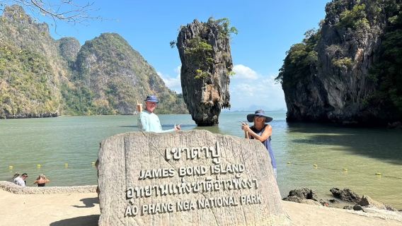 Excursion Premium à l'île de James Bond et en canoë en hors-bord depuis Krabi