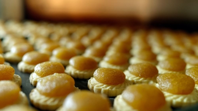 Kele (เคเล่) ทาร์ตสับปะรด/บอลสับปะรดสิงคโปร์ กล่องของขวัญที่ระลึก (รับเองที่ Jewel Changi Airport หร