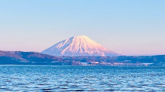 9人グループ|登別地獄谷＋熊牧場／支笏湖氷濤まつり＋洞爺湖展望台 日帰りツアー