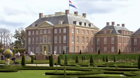 Tagesausflug nach Apeldoorn, Hoge Veluwe, Het Loo und Jachthuis Sint Hubertus in den Niederlanden