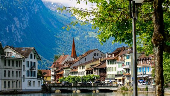 瑞士▎琉森出發少女峰+因特拉肯【包車隨心遊】