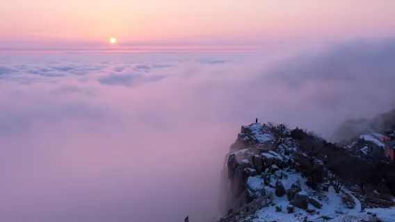 Opwindende dagtocht naar Mount Tai van Taian: Duik in de tijdloze aantrekkingskracht [Ticket+Privéauto]
