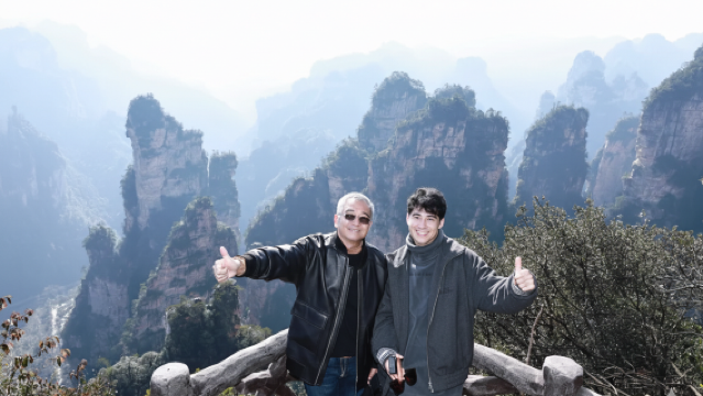 Avatar Mountain + Grand Canyon Glass Bridge Private Chartered Tour (Departing from Wulingyuan)