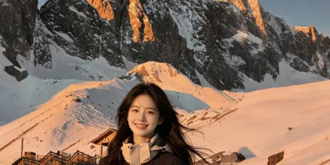 玉龍雪山一日遊【日照金山+冰川公園大索道+藍月谷】