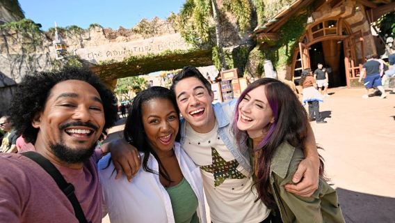 Universal Orlando Resort 2- Park 1-Day VIP Experience Ticket