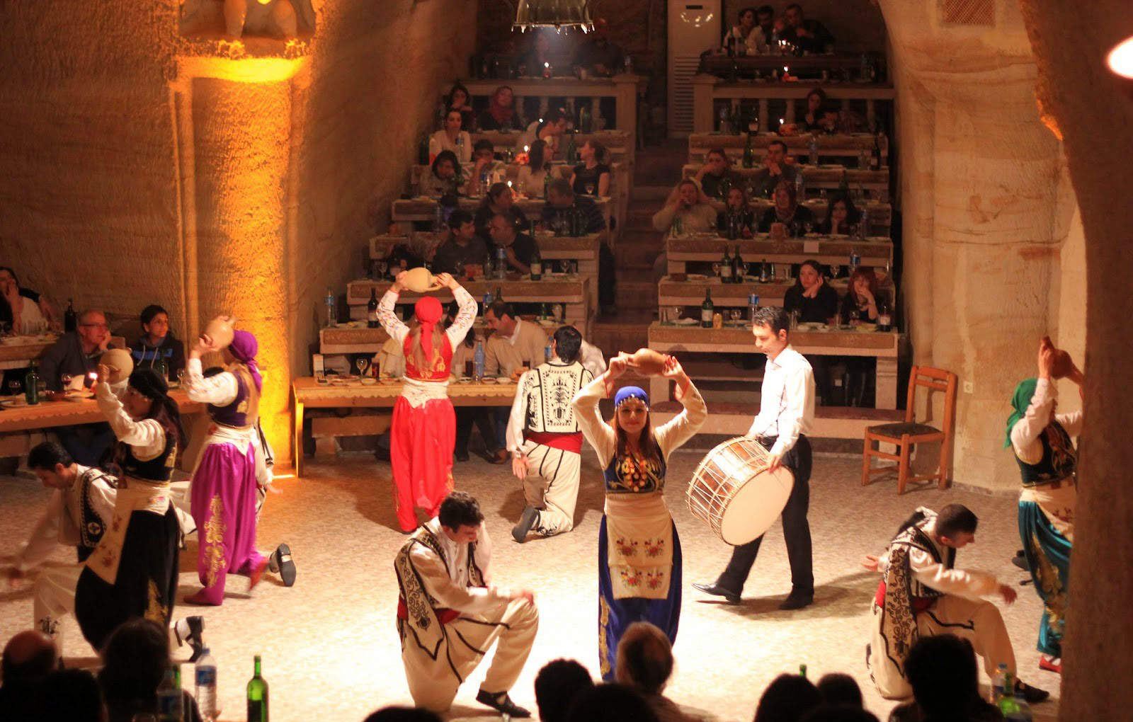 Experiencia en restaurante cueva de Capadocia - Noche turca
