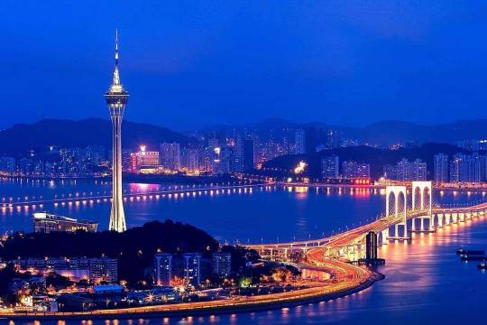 Macau Tourism Tower 360° Revolving Restaurant Buffet (Lunch Buffet/Dinner Buffet)