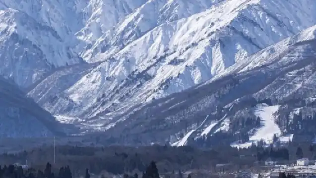 日本札幌出發打卡小樽積丹半島/可登別富良野北海道多日包車精選
