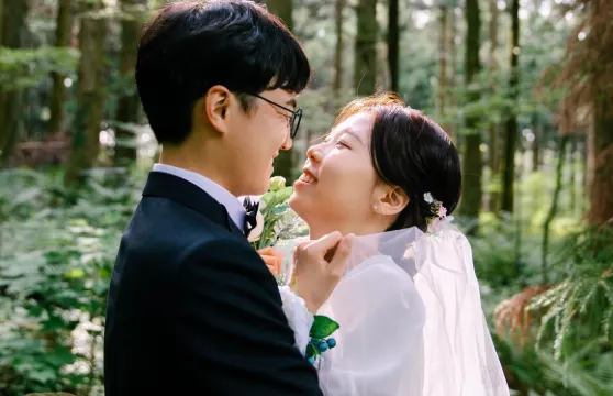 岳陽Trip Moments【商業攝影攝像/婚紗寫真婚禮跟拍航拍街拍抓拍約拍/多語種翻譯】