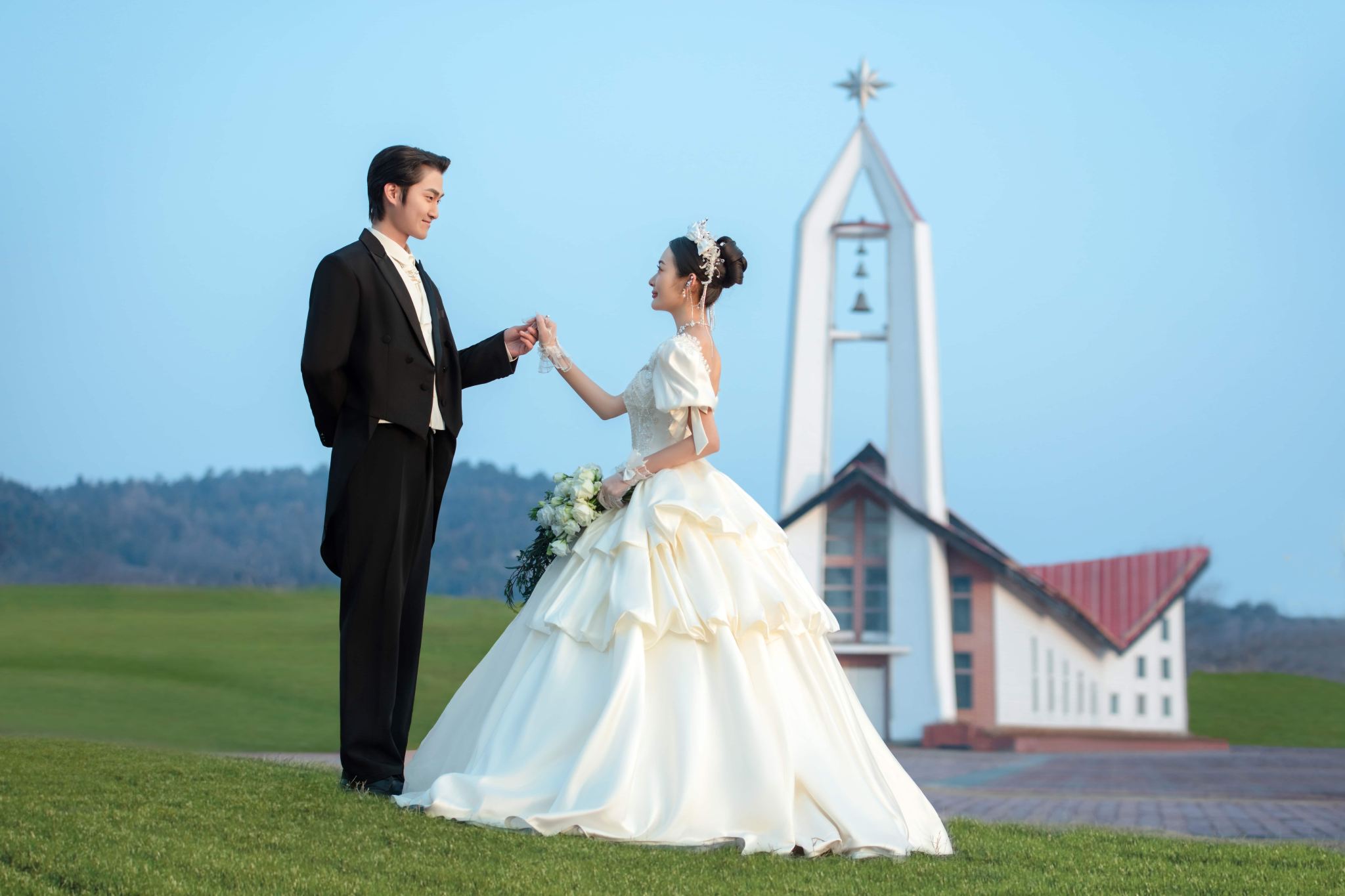 Anlong Trip Moments[Travel photography/wedding and portrait commercial photography/micro films and promotional videos/aerial photography/private charter with local guide and translation services]