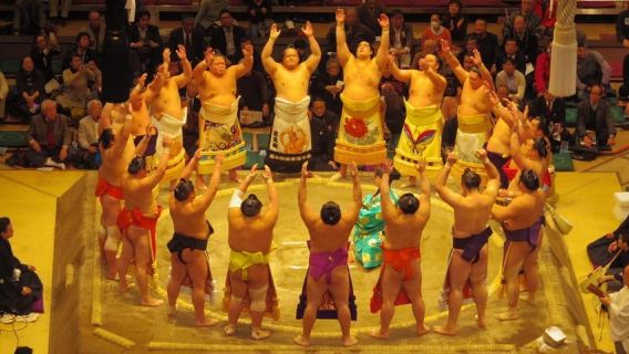 Tokyo: Sumo Tournament Tour with Chair Seat Tickets