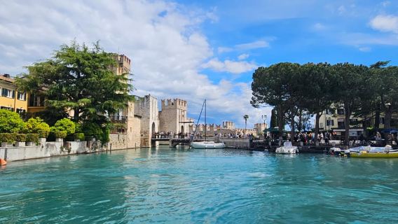 From Venice: Verona, Sirmione & Lake Garda with Boat Cruise