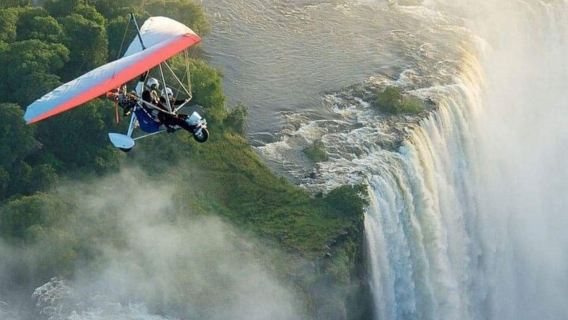 Ultraleichtflug über die Victoriafälle