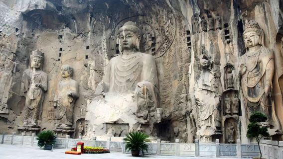 Luoyang Shendu Longmen Grottoes + Luoyang Museum + Mingtang And Tiantang + Lijing Gate private charter day tour